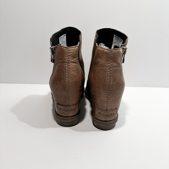 Sorel Joan of Arctic Tan Leather Wedge Side Zip Ankle Boots - Picture 4 of 8